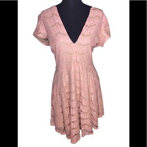 Gianni Bini Peach Pink Lace Stitch Dress L